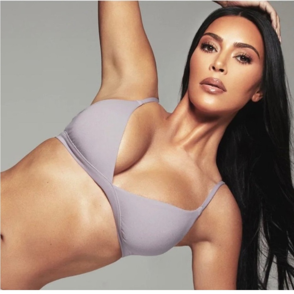SKIMS Triangle Bralette Size XXS NWT